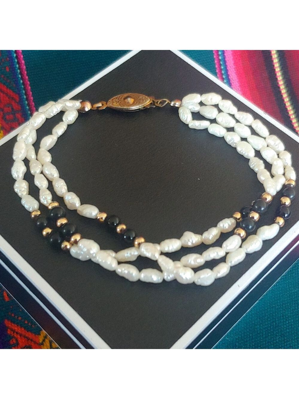 Vintage beauty faux pearl black & white women's bracelet-8 inches